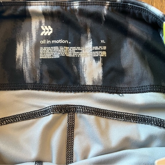 NWT all in motion contour power waist high rise 7/8 legging size XL - Picture 6 of 9